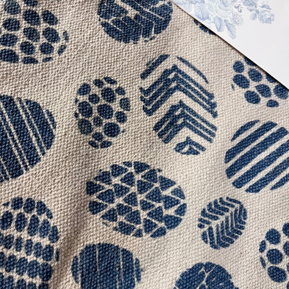 Shabby Chic Set of 4 Placemats Blue Beige Geometric Egg Pattern Farmhouse 13x19 - Picture 3 of 4